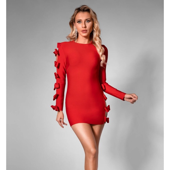 Dress - Picture 5 of 5